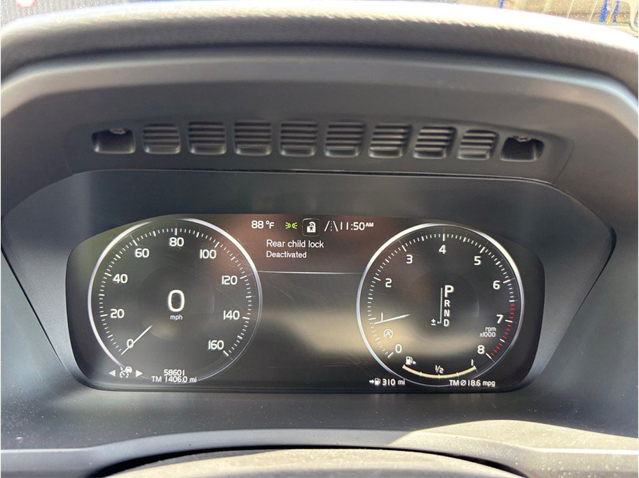 Used 2019 Volvo XC90 T6 Momentum w/ Advanced Package AWD/4WD image 25