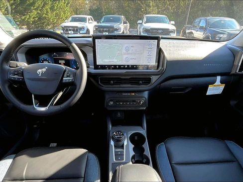 New 2025 Ford Bronco Sport Outer Banks w/ Outer Banks Tech Package+ image 5