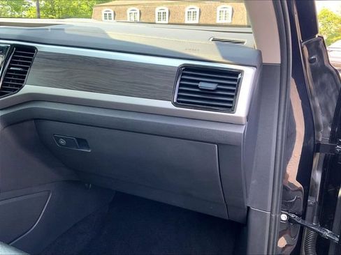 Used 2022 Volkswagen Atlas SE AWD/4WD image 21