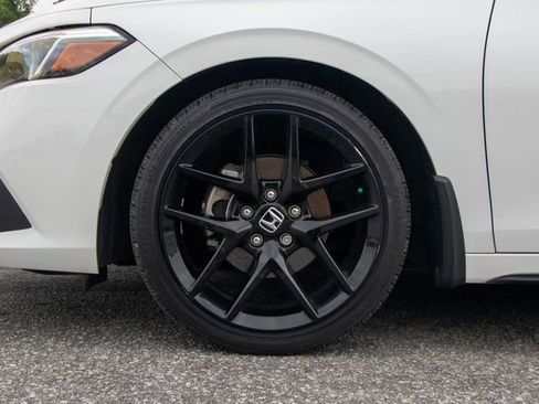 Used 2022 Honda Civic Sport image 5