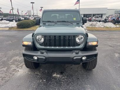 Used 2024 Jeep Gladiator Sport