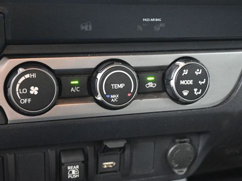 Used 2020 Toyota Tacoma SR5 image 14