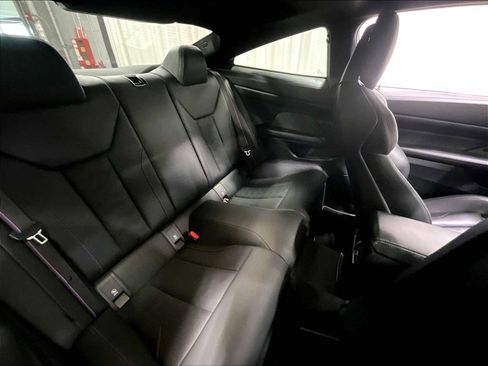 Used 2025 BMW M4 Competition image 32