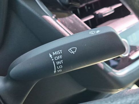 Used 2023 Toyota Corolla LE FWD image 21