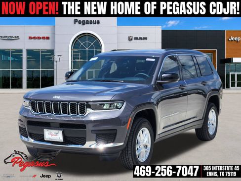 New 2026 Jeep Grand Cherokee L 2WD image 2