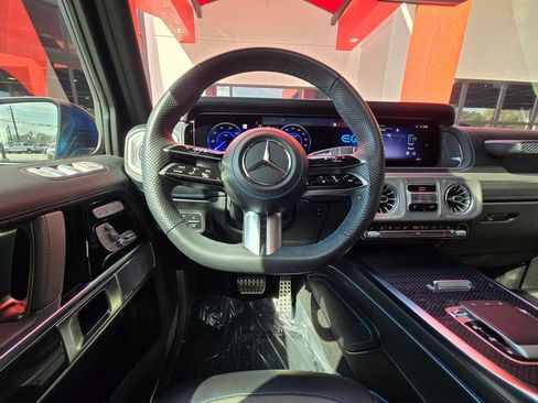 Used 2025 Mercedes-Benz G 580 w/ EQ Technology image 20