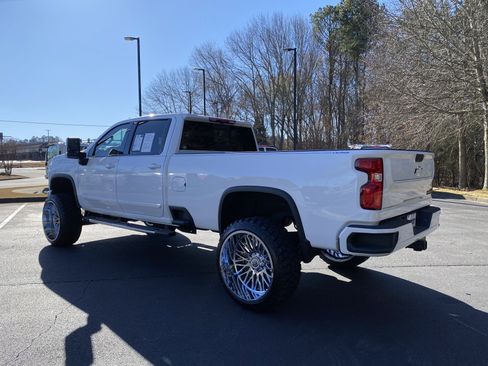 Used 2024 Chevrolet Silverado 2500 High Country w/ High Country Premium Package image 7