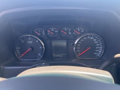 Used 2018 Chevrolet Silverado 1500 W/T w/ Trailering Package AWD/4WD image 10