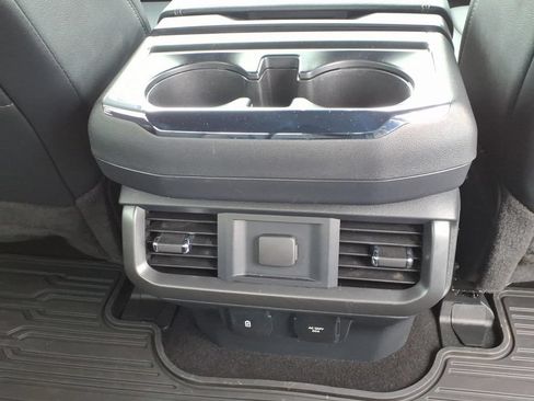 Used 2024 Ford F150 Lariat AWD/4WD image 17