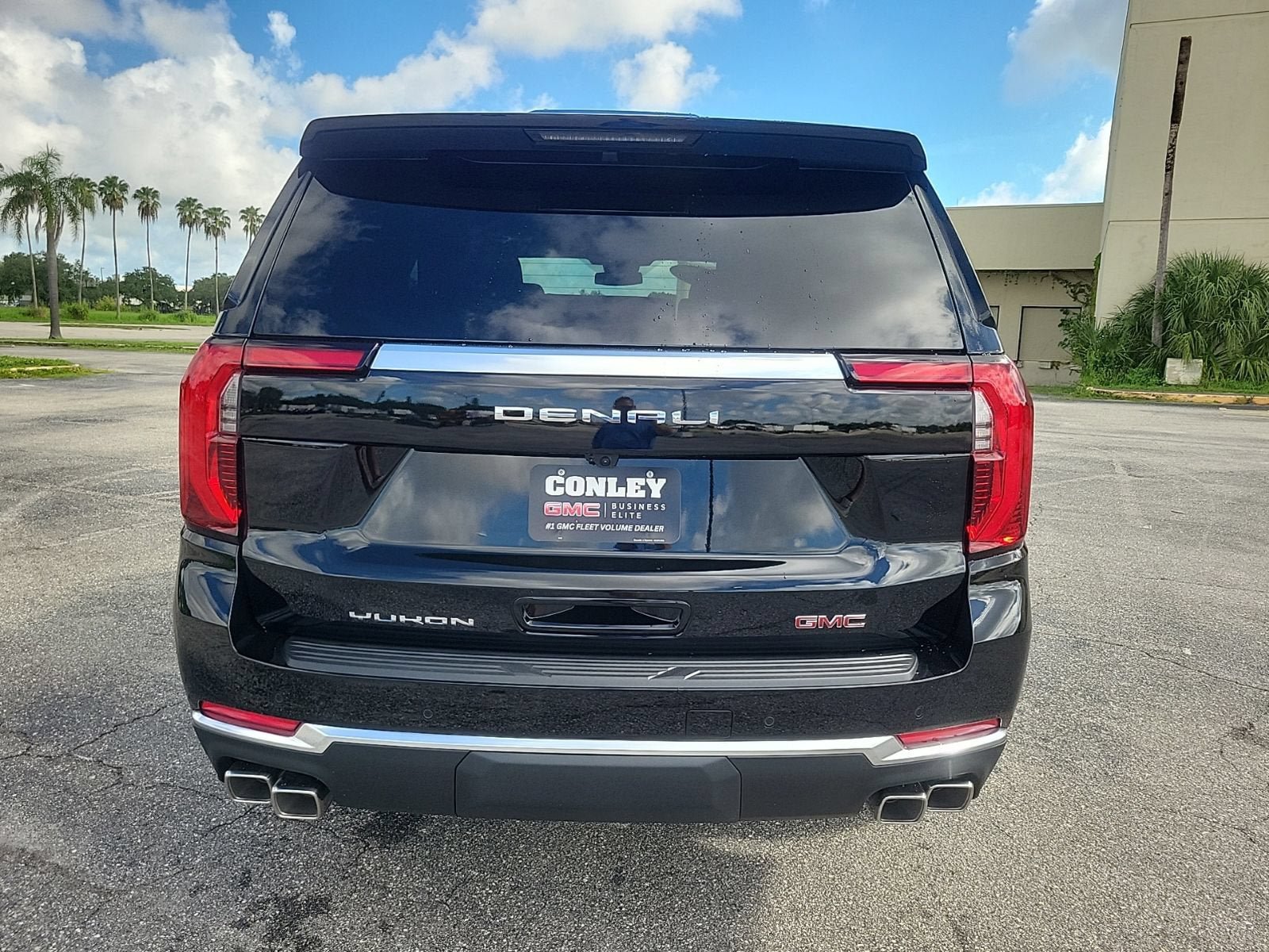 New 2026 GMC Yukon Denali RWD image 6
