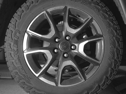 Used 2025 Jeep Compass Trailhawk AWD/4WD image 15