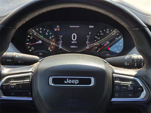 Used 2022 Jeep Compass Limited w/ Sun and Sound Group image 26