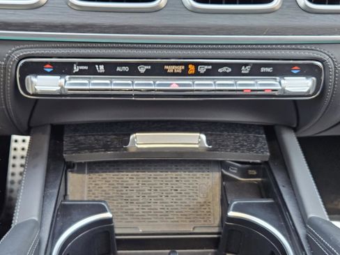 Used 2023 Mercedes-Benz GLE 53 AMG 4MATIC image 19