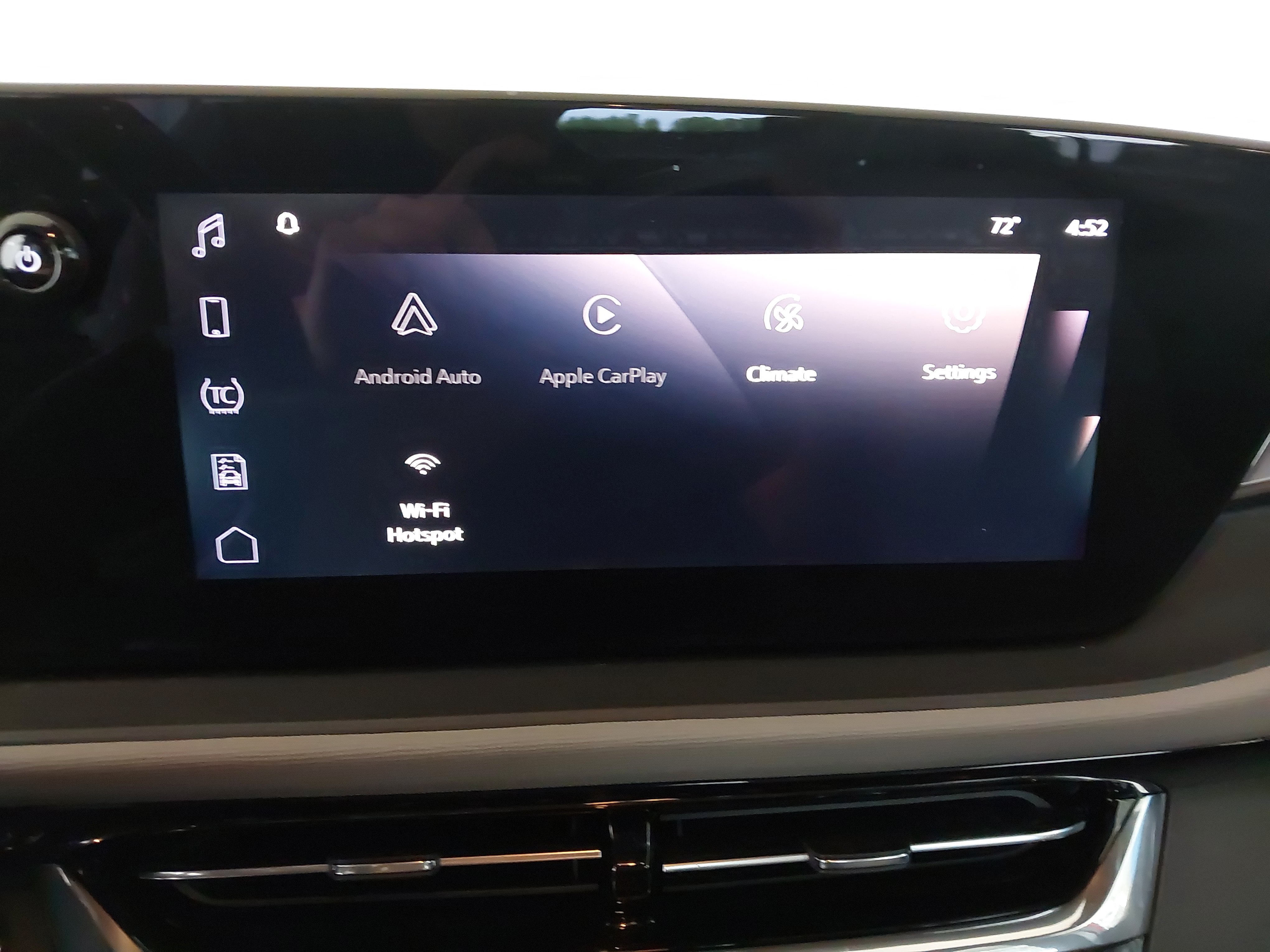 Used 2026 Buick Envista Avenir FWD image 21