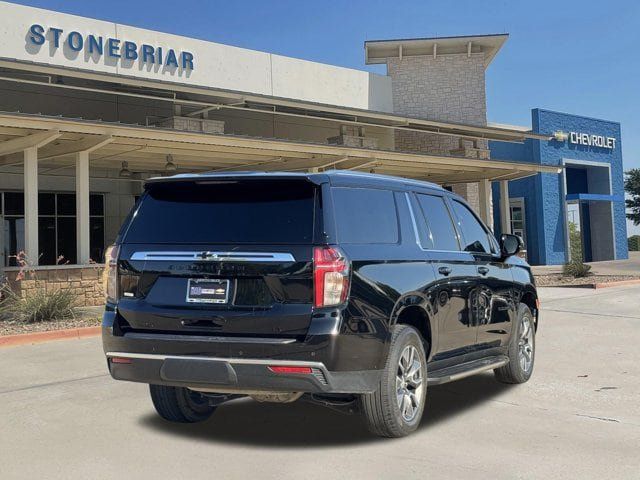 Used 2021 Chevrolet Suburban LT AWD/4WD image 5