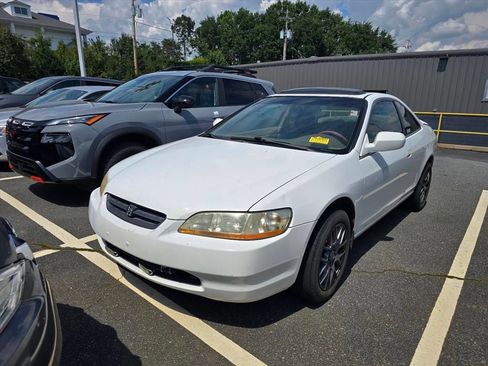 Used 1999 Honda Accord EX image 2