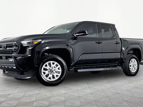 Used 2026 Toyota Tacoma SR5 RWD image 1