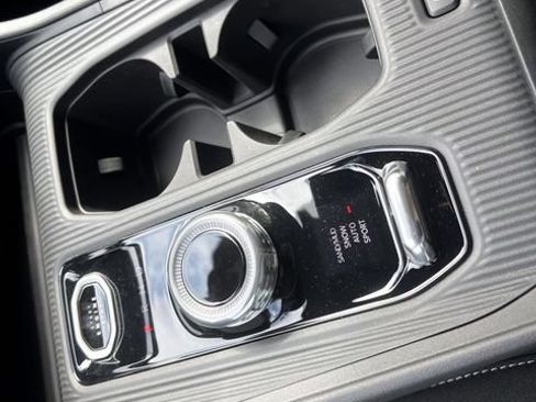 New 2026 Jeep Cherokee Laredo AWD/4WD image 7