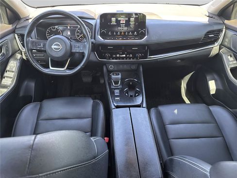 Used 2023 Nissan Rogue SL w/ SL Premium Package FWD image 13