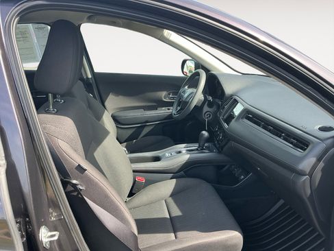Used 2017 Honda HR-V LX image 15