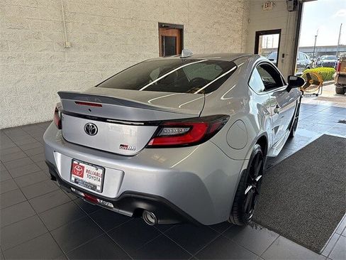 New 2026 Toyota GR86 Premium image 7