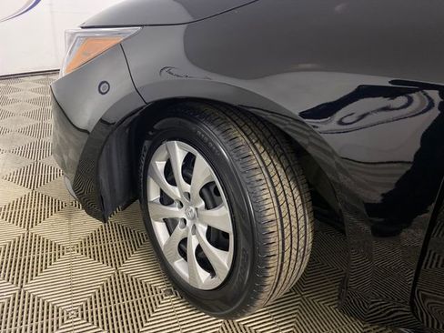 Used 2023 Toyota Corolla LE image 23