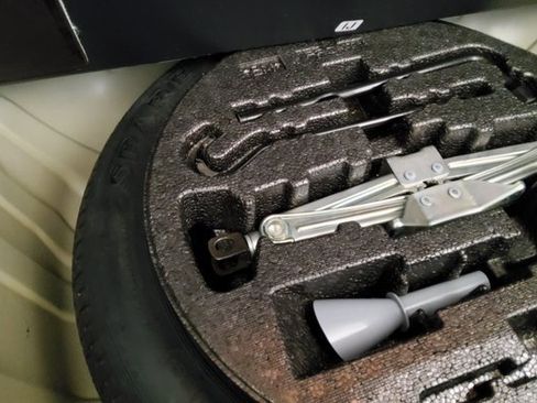 Certified 2021 Honda Civic LX image 17