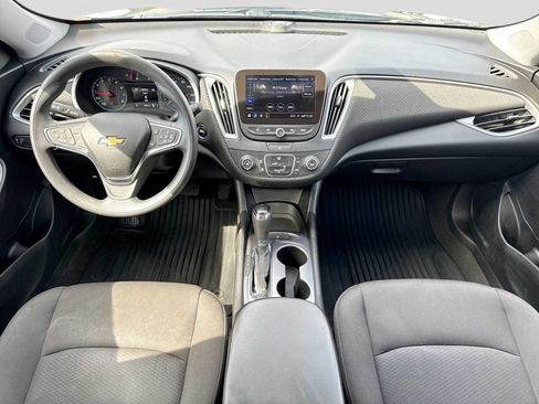 Used 2019 Chevrolet Malibu LS w/ LPO, Convenience Package 1 FWD image 14