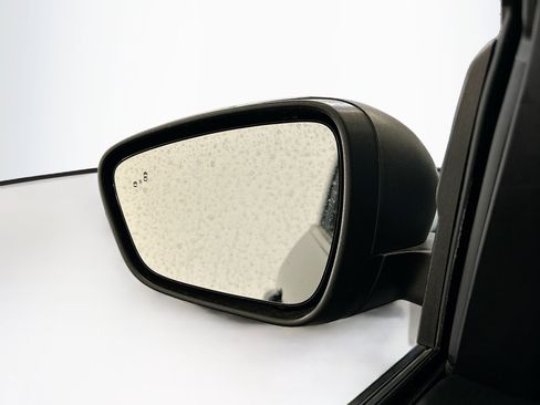 Used 2025 Ford Escape ST-Line image 16