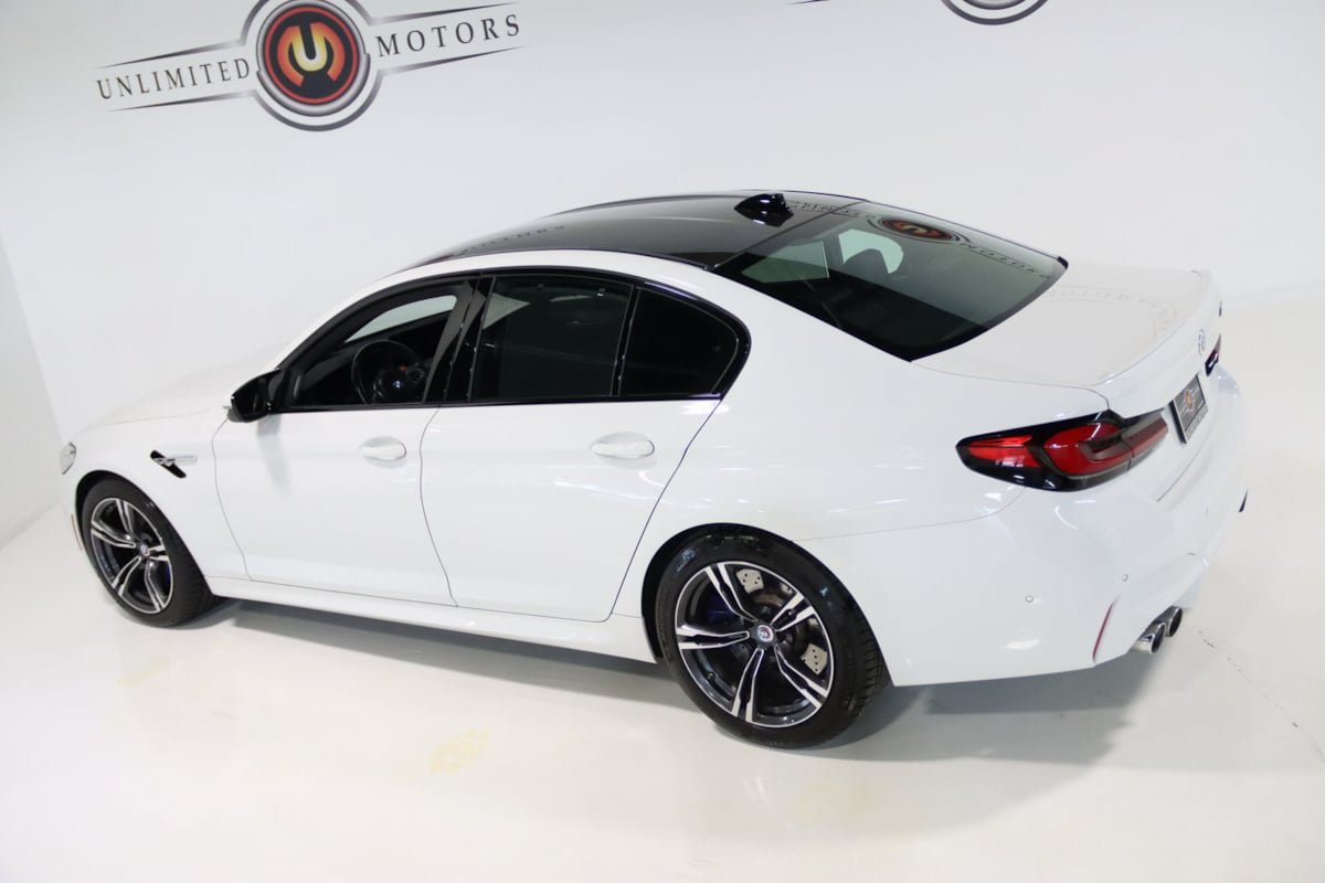 Used 2023 BMW M5 w/ Executive Package AWD/4WD image 10
