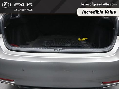 Used 2016 Lexus RC 200t image 27