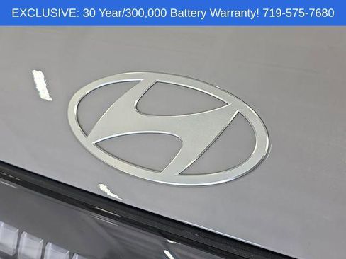 New 2026 Hyundai Ioniq 9 SEL AWD/4WD image 2