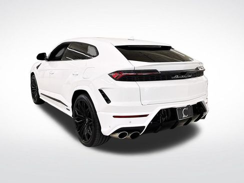 Used 2025 Lamborghini Urus SE AWD/4WD image 3