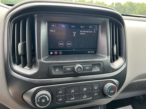 Used 2020 Chevrolet Colorado W/T w/ WT Convenience Package image 11