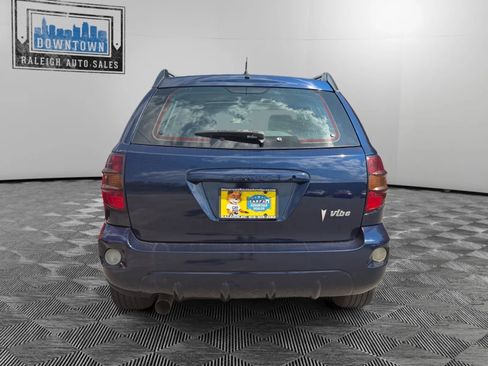 Used 2008 Pontiac Vibe w/ Sun And Sound Package FWD image 7