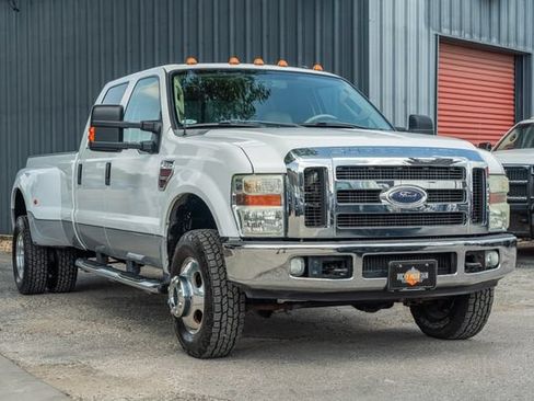 Used 2008 Ford F350 Lariat AWD/4WD image 8