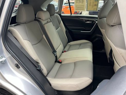 Used 2024 Toyota RAV4 XLE w/ Convenience Package AWD/4WD image 23