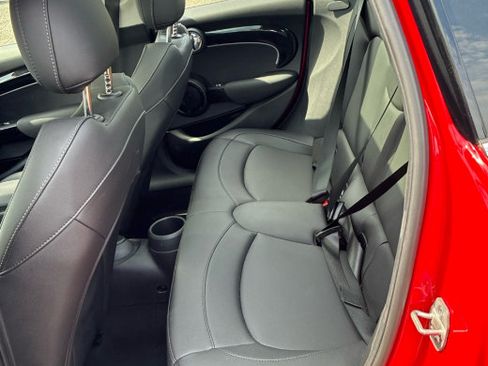 Used 2024 MINI Cooper S FWD image 4