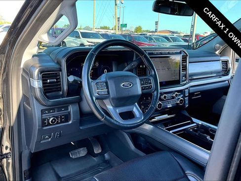 Used 2024 Ford F250 Lariat w/ Lariat Ultimate Package AWD/4WD image 5