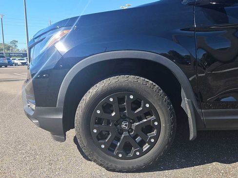 Certified 2022 Honda Ridgeline Black Edition image 19