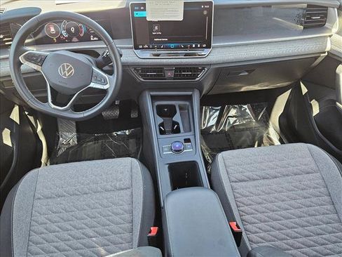 Used 2026 Volkswagen Tiguan S FWD image 16