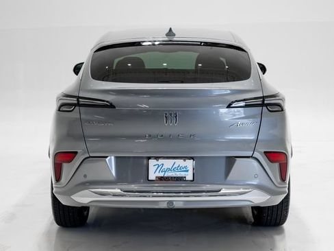 Used 2024 Buick Envista Avenir FWD image 31