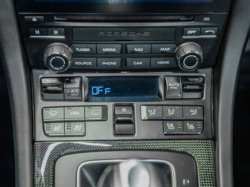 Used 2018 Porsche 911 Targa 4 GTS image 27