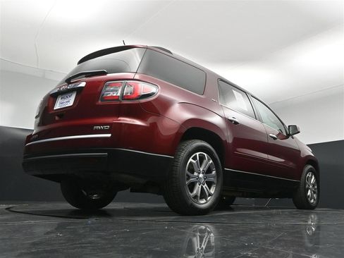Used 2015 GMC Acadia SLT AWD/4WD image 32