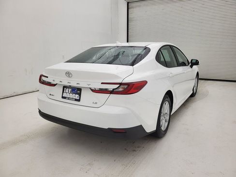 Used 2025 Toyota Camry LE FWD image 12