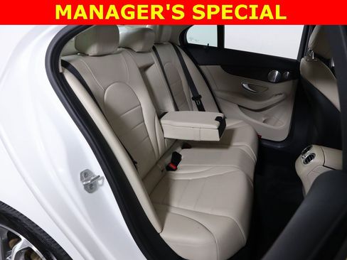 Used 2016 Mercedes-Benz C 300 4MATIC Sedan image 41