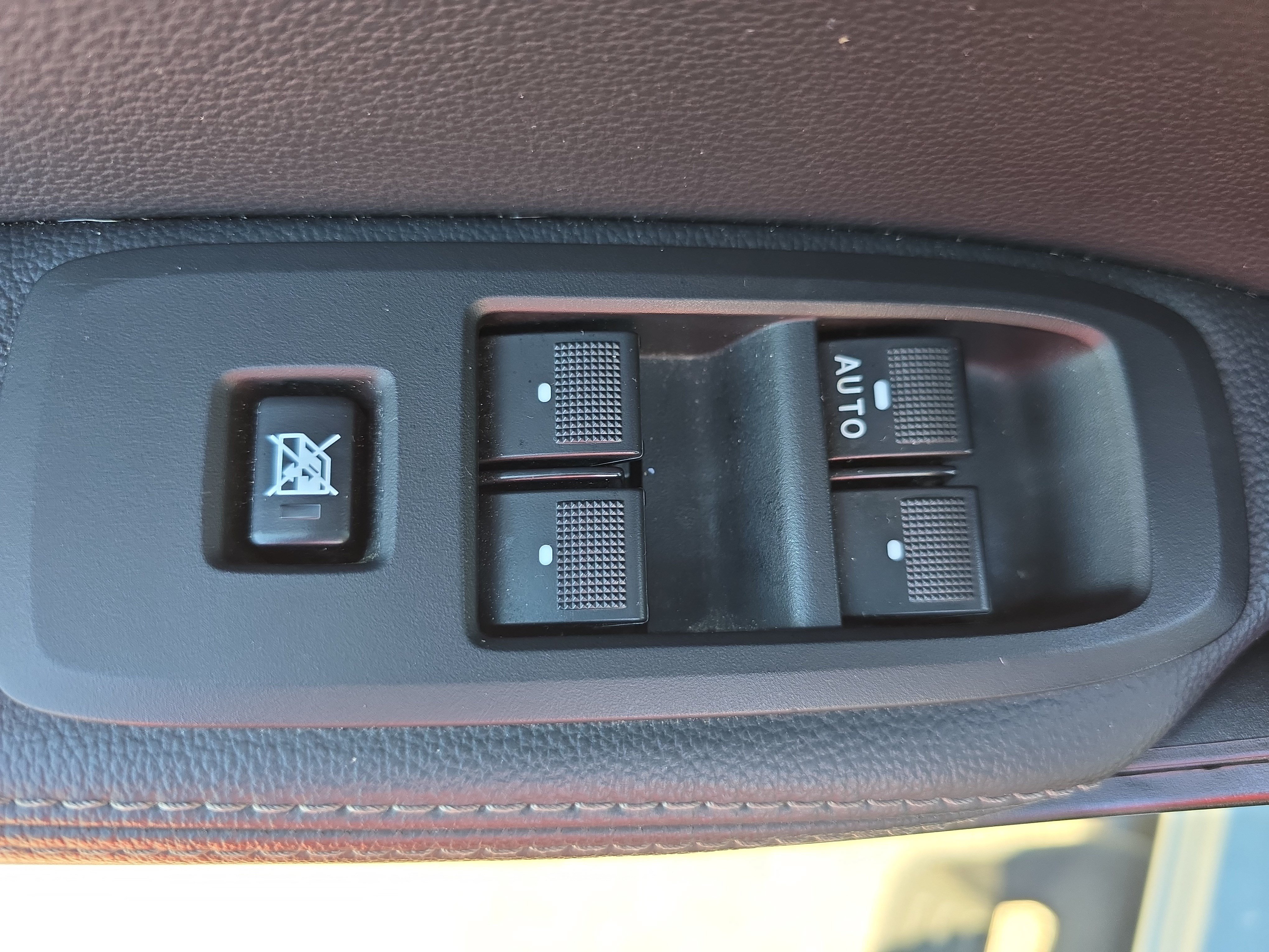 Used 2022 Ford Ranger Lariat w/ Tremor Off-Road Package AWD/4WD image 27