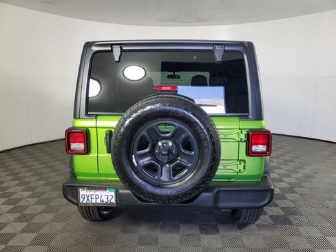 Used 2026 Jeep Wrangler Unlimited Sport AWD/4WD image 5