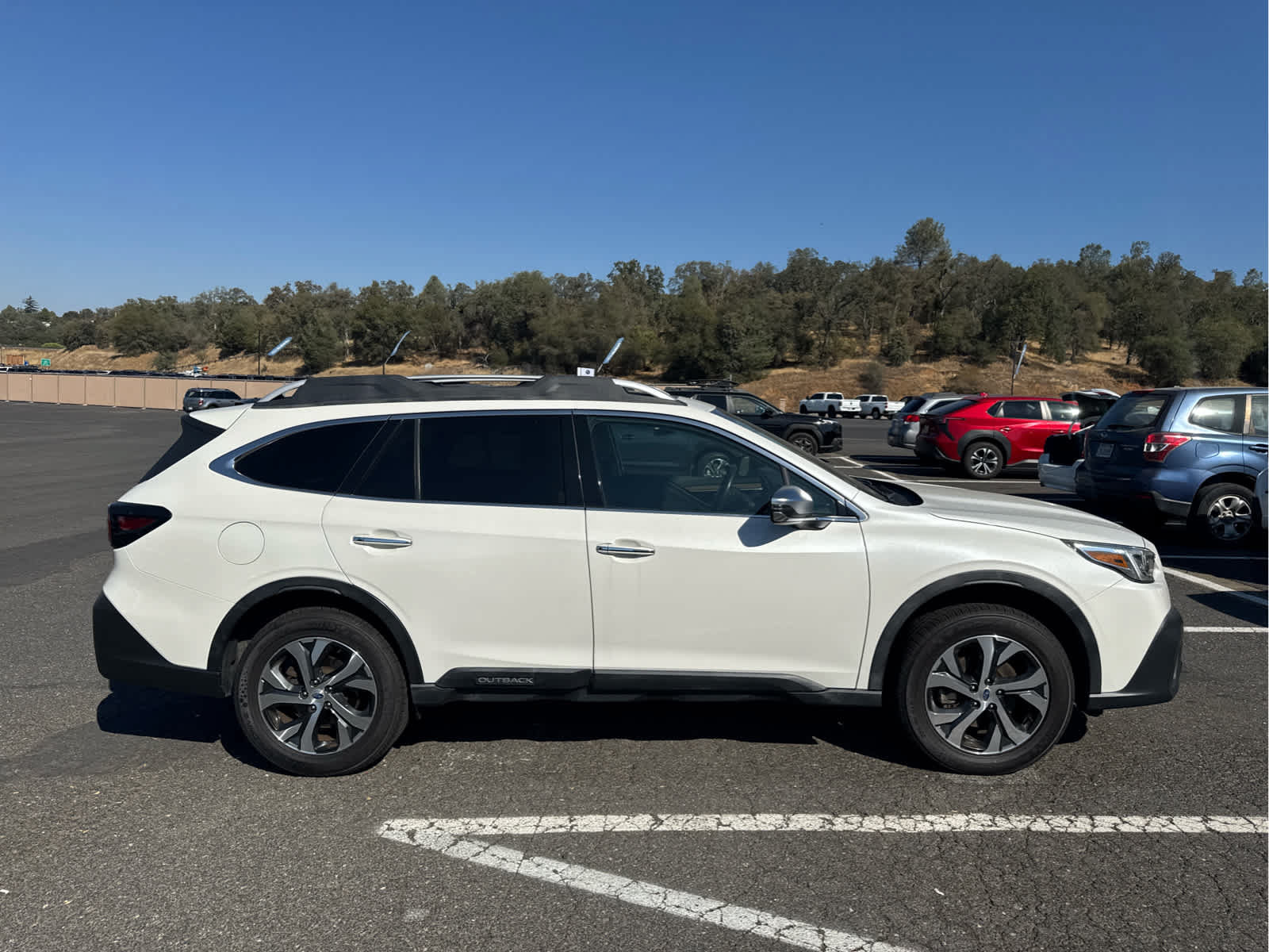 Used 2020 Subaru Outback Touring XT AWD/4WD image 4