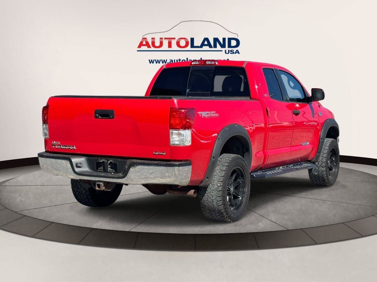 Used 2011 Toyota Tundra 4x4 Double Cab w/ TRD Off-Road Pkg image 4